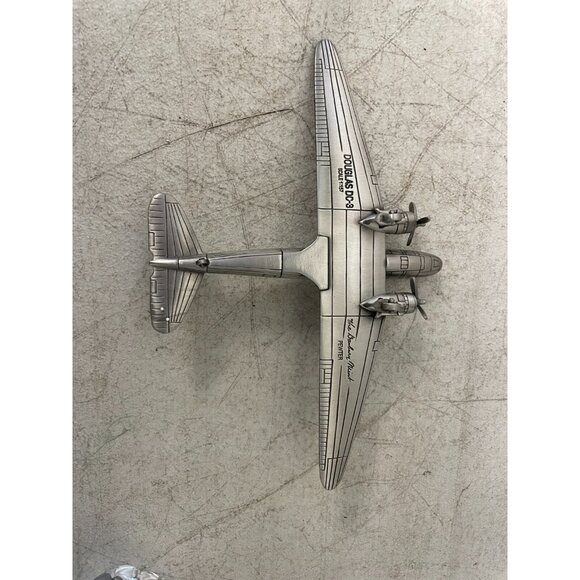 Lot of 2 Danbury Mint Boeing 707 Pewter Great Aircraft of History - Scale 1:247 - Picture 12 of 16